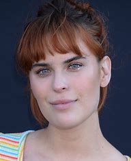 Tallulah Willis: Pregnancy, Coming Out, and Wedding with Dillon Buss ...