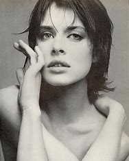 Nastassja Kinski: From 'Cat People' Photos to Today - A Biography of ...